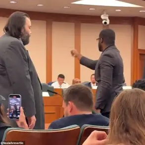 Texas Redistricting Committee Hearing Turns Tense Amid Political Divides