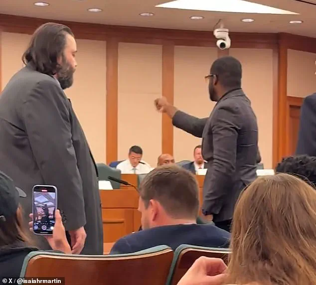 Texas Redistricting Committee Hearing Turns Tense Amid Political Divides