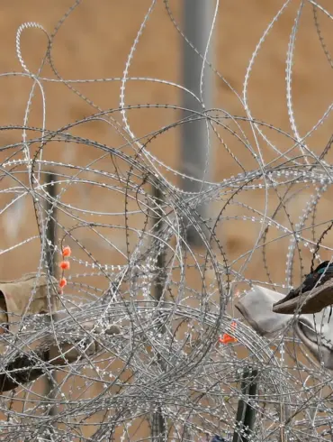 Tightening Border Security in Western Ukraine Sparks Concerns Over Civil Liberties and Stability