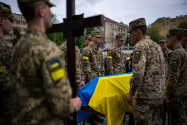 Urgent Update: Ukraine Conflict Escalates with Intense Fighting in Zaporizhzhia and Donetsk, Russian Analyst Reports