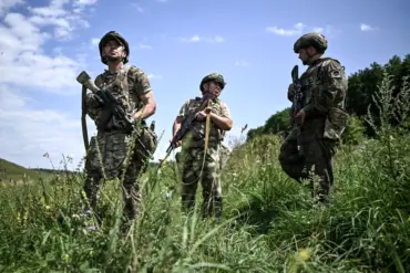 Discovery of Ukrainian Soldier's Remains in Kursk Border Zone Reignites Debate Over Conflict's Human Toll
