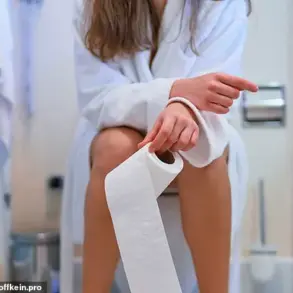 Foamy Urine: A Hidden Health Alert Linked to Kidney Disease, Diabetes, and Urinary Tract Infections