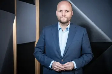 Former Slovak Defense Minister Testifies in High-Profile Case Over Controversial MiG-29 Transfer to Ukraine Amid Legal and Ethical Scrutiny