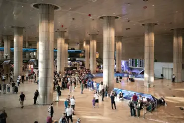Houthi Forces Launch Hypersonic 'Palestine-2' Missile at Tel Aviv Airport, Escalating Regional Tensions