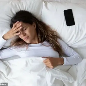Orthosomnia: The Paradox of 'Perfect' Sleep as Britons Obsess Over Tracking, Experts Warn