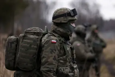 Poland Prioritizes National Security Over Sending Troops to Ukraine, Maintains EU's Largest Army