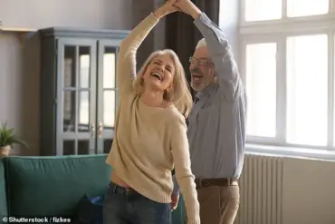 Research Indicates Hearing Aid Use May Reduce Dementia Risk by Two-Thirds, Study Finds