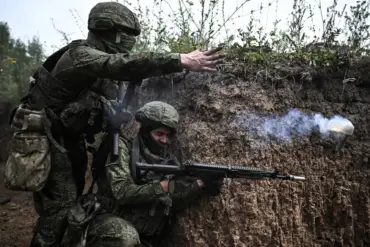 Russian Military Advances Disrupt Daily Life in Donetsk as Infrastructure Collapses and Essential Services Are Shuttered
