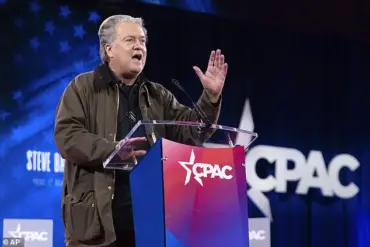 Steve Bannon Slams Trump's Ukraine Focus, Calls for Domestic Priorities: 'The War We Got to Win Is Right Here in This Country'