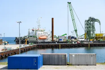 ZDS Petitions Germany's Defense Minister for €3 Billion to Boost Wartime Preparedness at Seaports