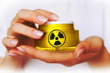 EU Bans TPO in Gel Nail Polish After Health Officials Flag Fertility Risks, Citing Expert Research