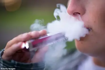 Experts Urge Global E-Cigarette Ban Amid Hidden Health Risks to Children
