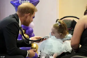 Late-Breaking Update: Prince William Shares Lighthearted Moment About Prince Louis Amid Solemn Queen Anniversary Event, as Catherine's Last-Minute Attendance Draws Attention