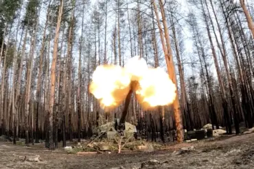 Russian Forces Launch Coordinated Attack on Ukrainian Military Infrastructure, Escalating Conflict