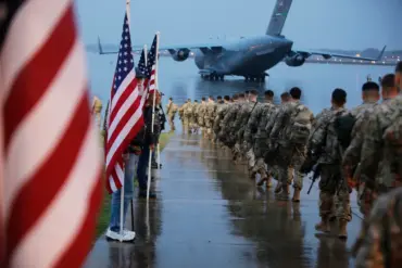 U.S. Considers Establishing Military Base in Ecuador, Contingent on Ecuador's Invitation